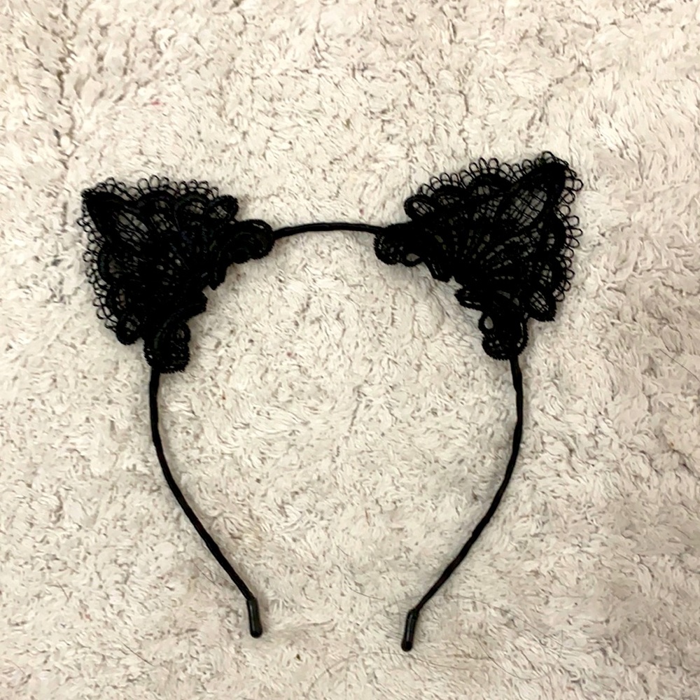 Handmade lace kitty ears headband